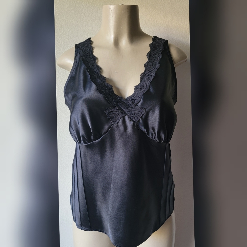 George Stretch Vneck Tank
